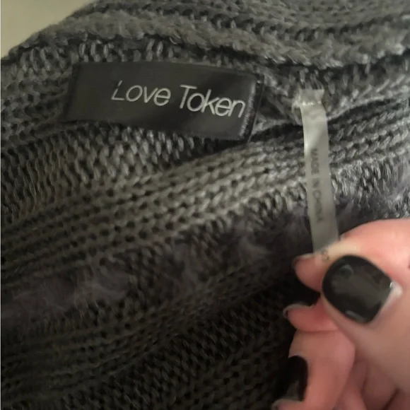 Love Token REAL RABBIT FUR shawl - Picture 6 of 7